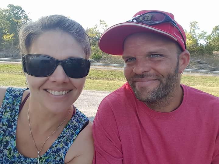 rleaner1's tweet photo. happy 5th anniversary to my wife @Rach__Lean ..love you more every day my love..xoxo https://t.co/IosgImQTuf