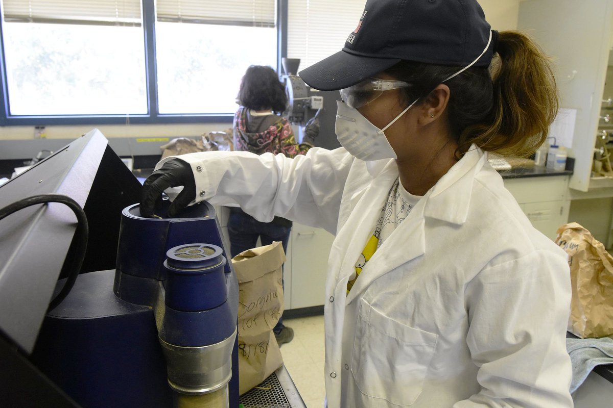 FSJordanCollege's tweet photo. @Fresno_State ag students take advantage of a new Sentry Air Systems Downdraft Table to minimize dust exposure while grinding plant tissue and soil samples. #SentryAirSystems #FOSS" https://t.co/EG1qZleZi4