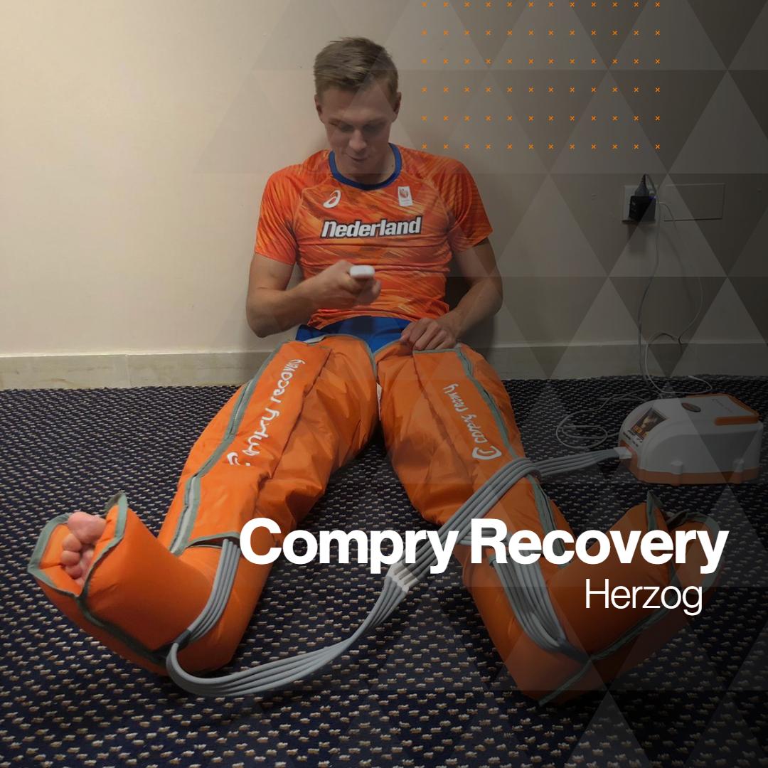 Om optimaal te kunnen herstellen tussen de wedstrijden door, maakt <a href="/TeamNLtweets/">TeamNL🇳🇱</a> gebruik van de <a href="/HerzogSport/">Herzog Medical</a> Compry Recovery. Let's go Team NL! 💪