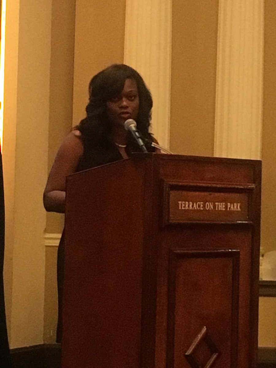 AMBichotte's tweet photo. Proud to have been honored as keynote speaker and honoree as champion of #MWBE Community at #SouthAsianAmericanAssociationInc #SAAAI congrats to @JonDoris1 #economicdevelopment https://t.co/UOWVEiZ0a3