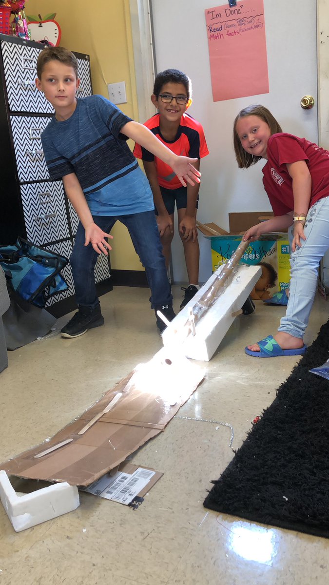 MrsCarterCrew's tweet image. Constructing roller coasters from recycled materials to finish up our force and motion unit! @BESboro #rcschools #steam #2ndgrade