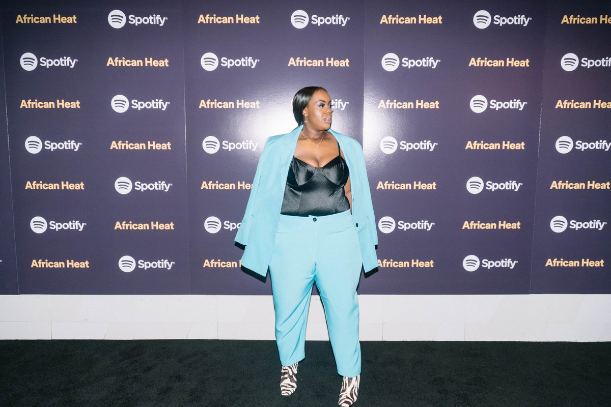 theivywinfrey's tweet photo. Paid the cost now I talk to bosses πΈ @tyfmedia_ @anothermonday #Spotify #AfricanHeat #Atlanta #poizonsposse https://t.co/M7uDwgQpTl