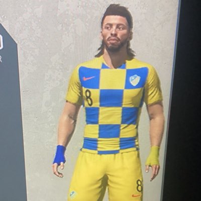 RegistaLoading's tweet photo. New season ready... tonight. #NewProfilePic #UpTheAss #YaAsseatersYa @assseaters https://t.co/a9EZCDPIdj