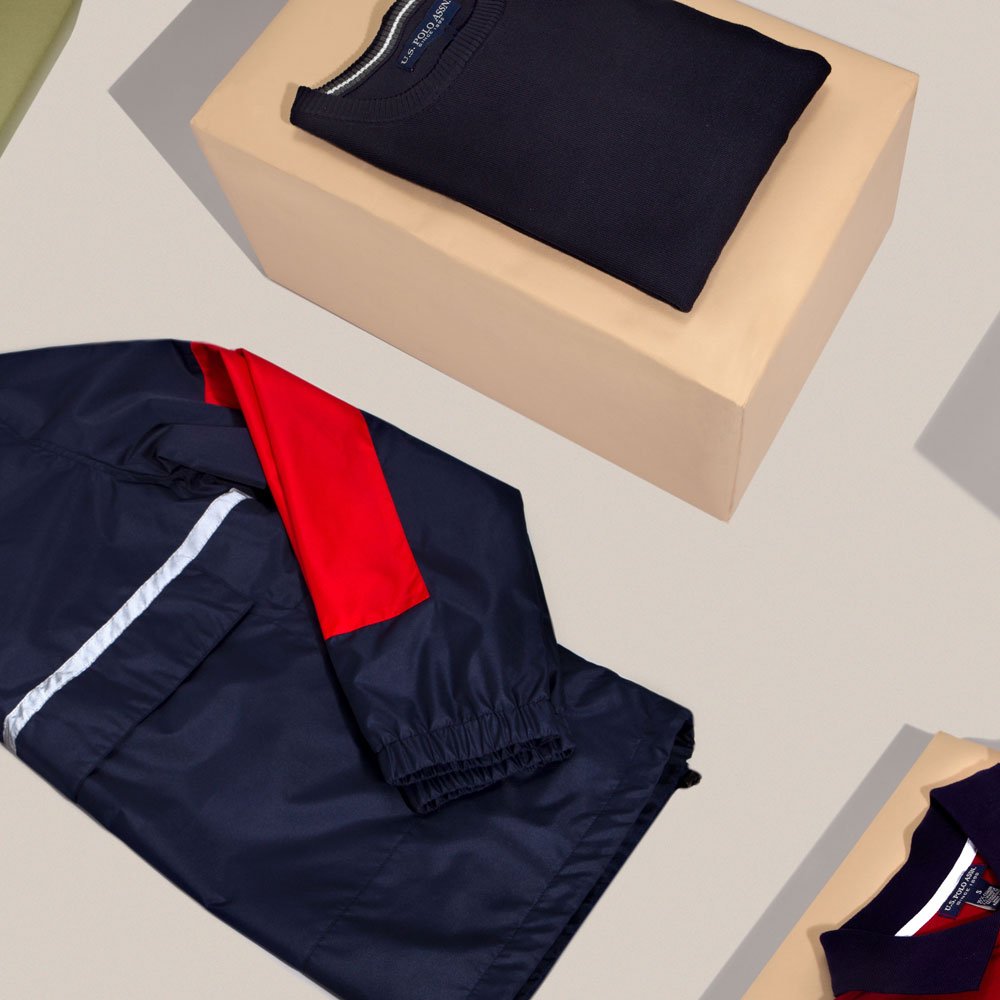 USPoloAssnUSA's tweet photo. Mix and match our favorite tops and bottoms for the cool, crisp days of fall. πππ #WardrobeBuilders #Layering
#MixAndMatch #USPAstyle https://t.co/sThPDmsrE3