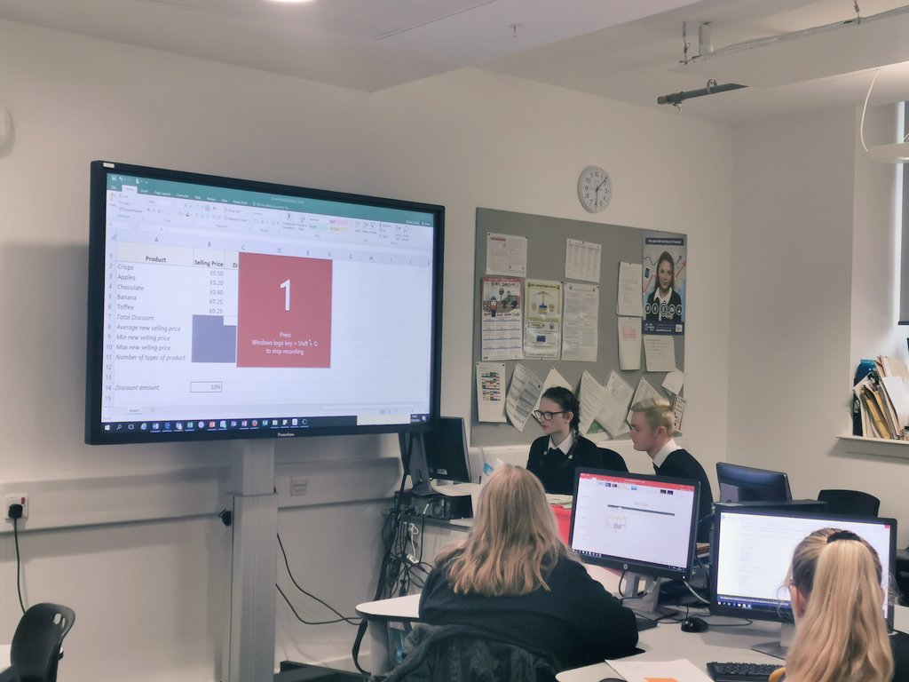 MarrBusiness's tweet photo. Some of our Digital Champions were teaching students how to perform functions using @msexcel and how to use screen recorder to record their own Excel revision videos 👏🏻😊 #StudentsLeadingLearning @microsofteduk @MarrColOfficial @MicrosoftPower2 #MIEExpert https://t.co/qwbWVTuQIJ
