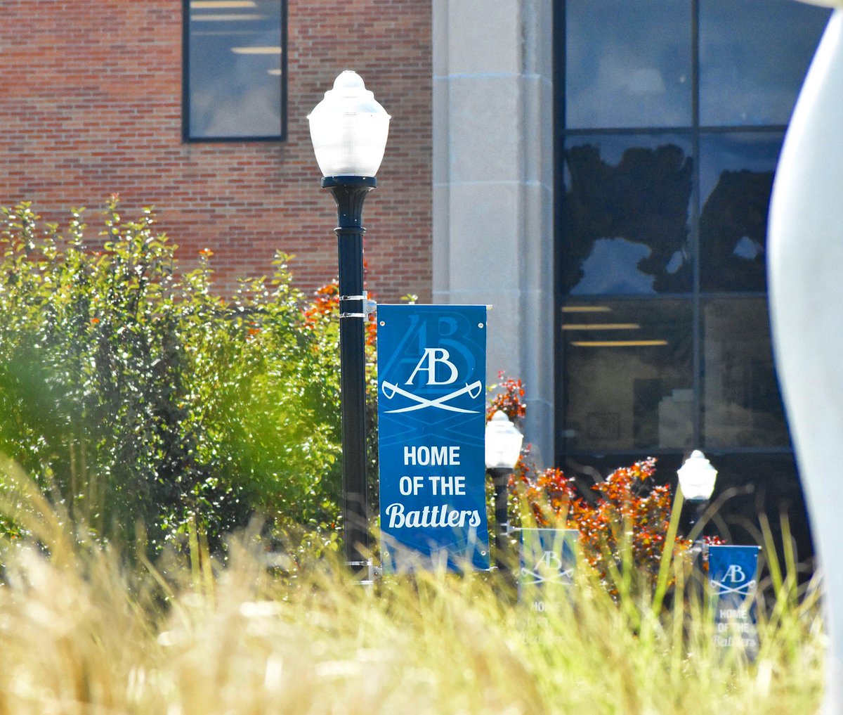 It's a great day to #BecomeABattler! 

Tag us in your best pictures of campus for a chance to be reposted! #alwaysABattler 📸⚔️