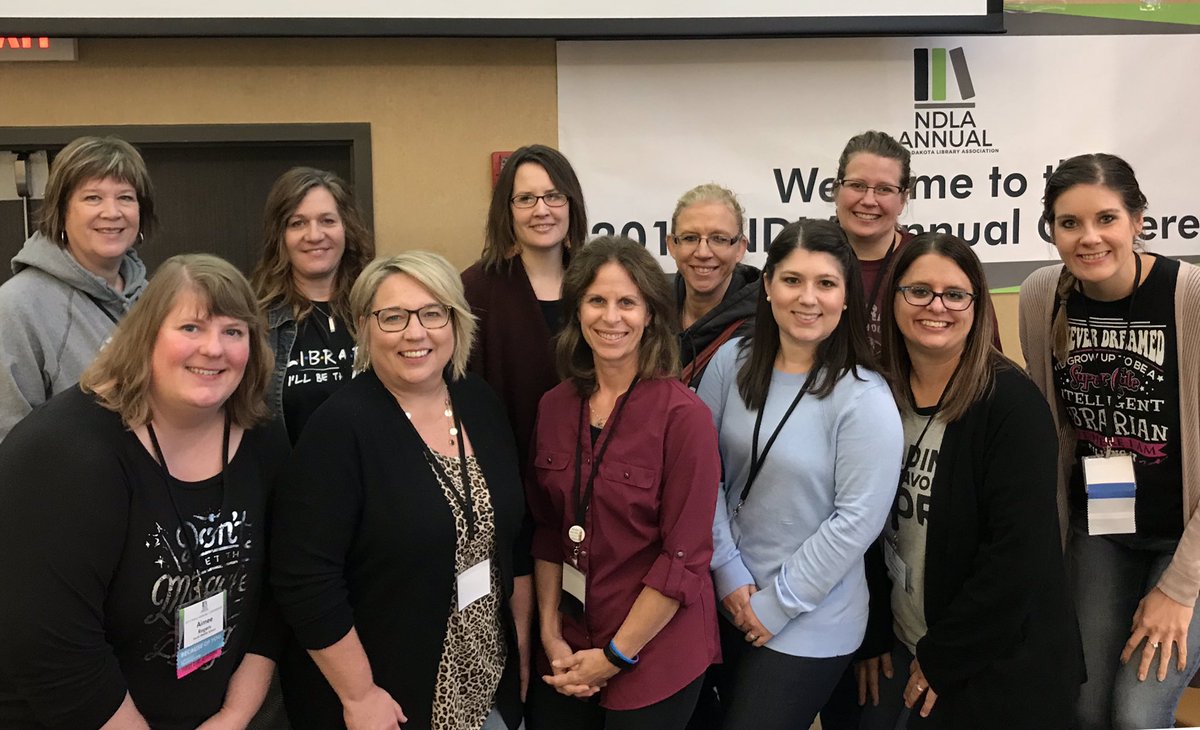 bytesofbooks's tweet photo. #gfschool librarians learning together at #NDLA2019 #ndlibs @Paintner3 @jedodds @TracyWhalen1 @VikingBiblet @Raider_Library @vmsbookwoman https://t.co/6gvFFKwCMv