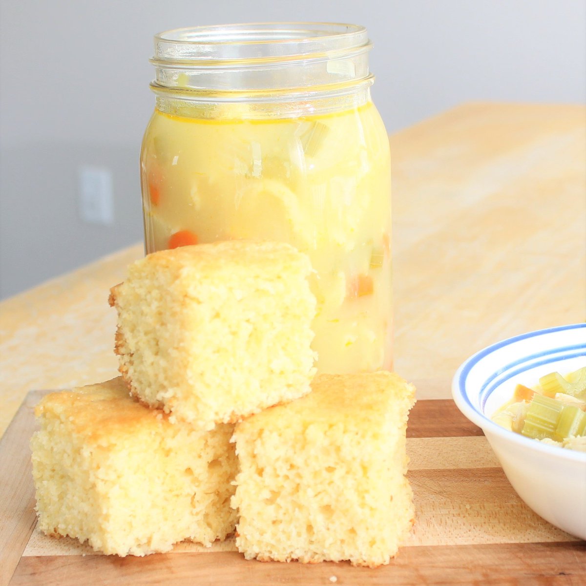 SewSimpleHome's tweet image. With fall comes cornbread.  Yum!  Recipe on the blog
#cornbreadrecipe #sidedish #yumyum #nomnom