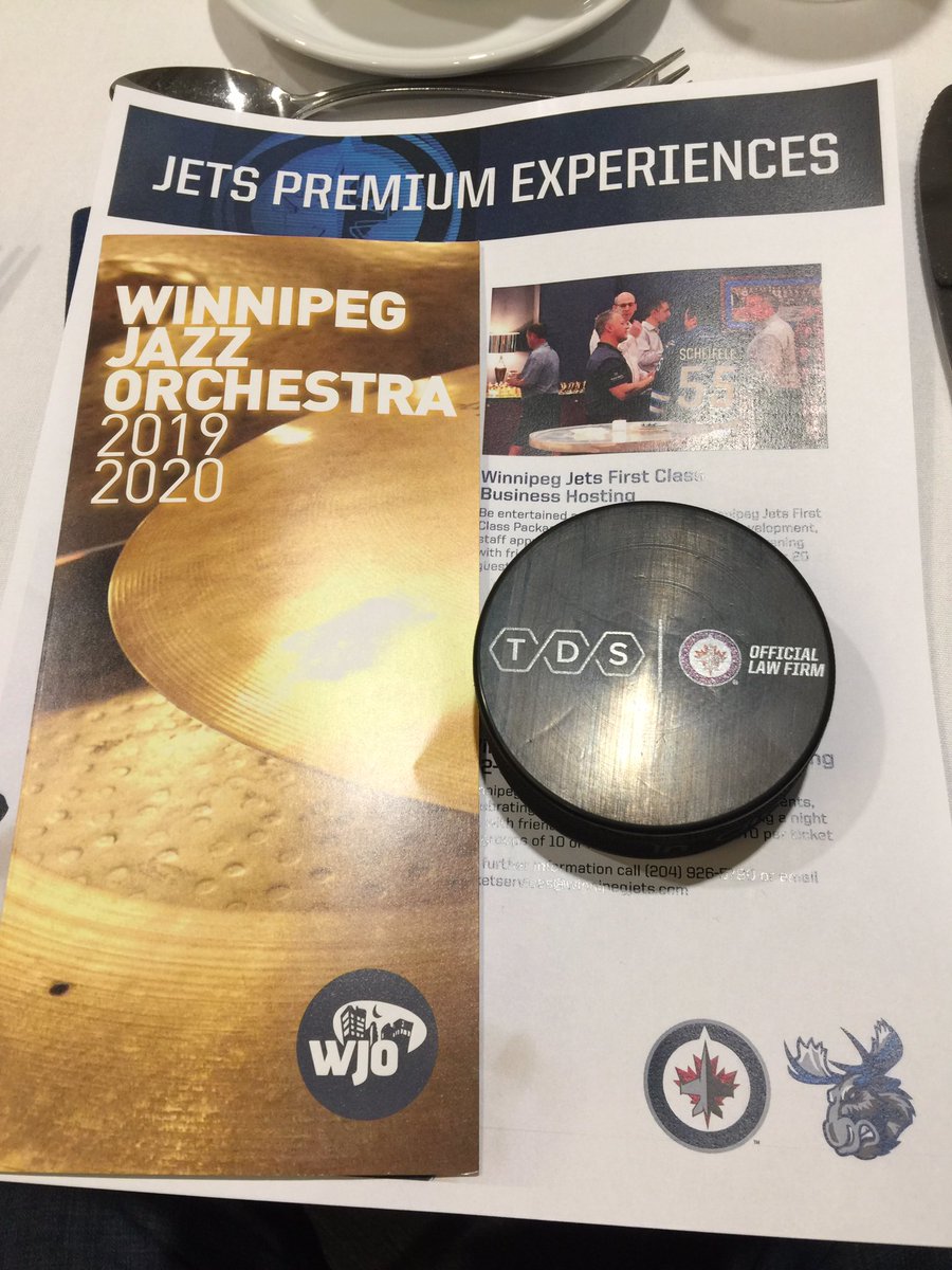 WpgJazzO's tweet photo. @WpgJazzO #Table33 #wccchipman #FriendsOfWJO Proud Jets fans and celebrate all things Winnipeg! https://t.co/0MIsVjIWO1