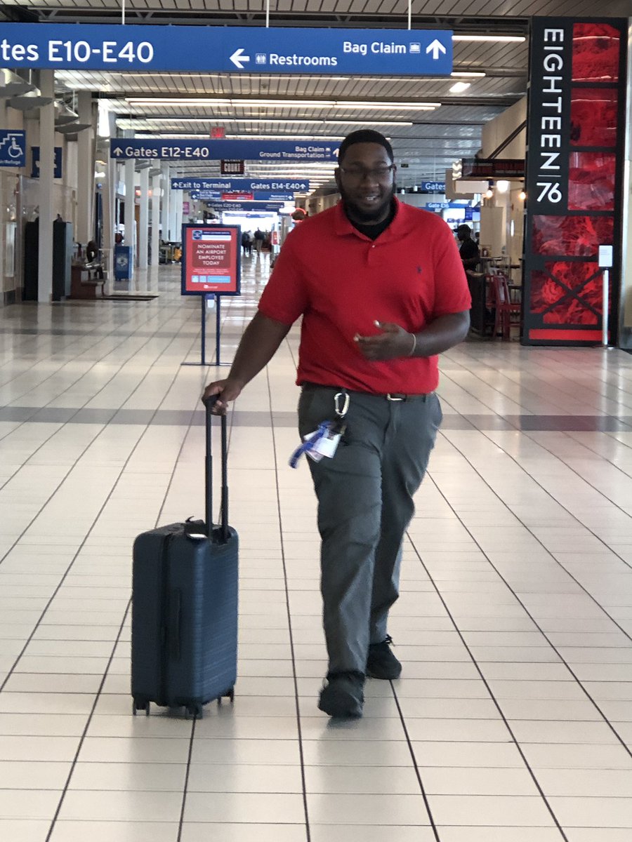 i left my bag at the airport