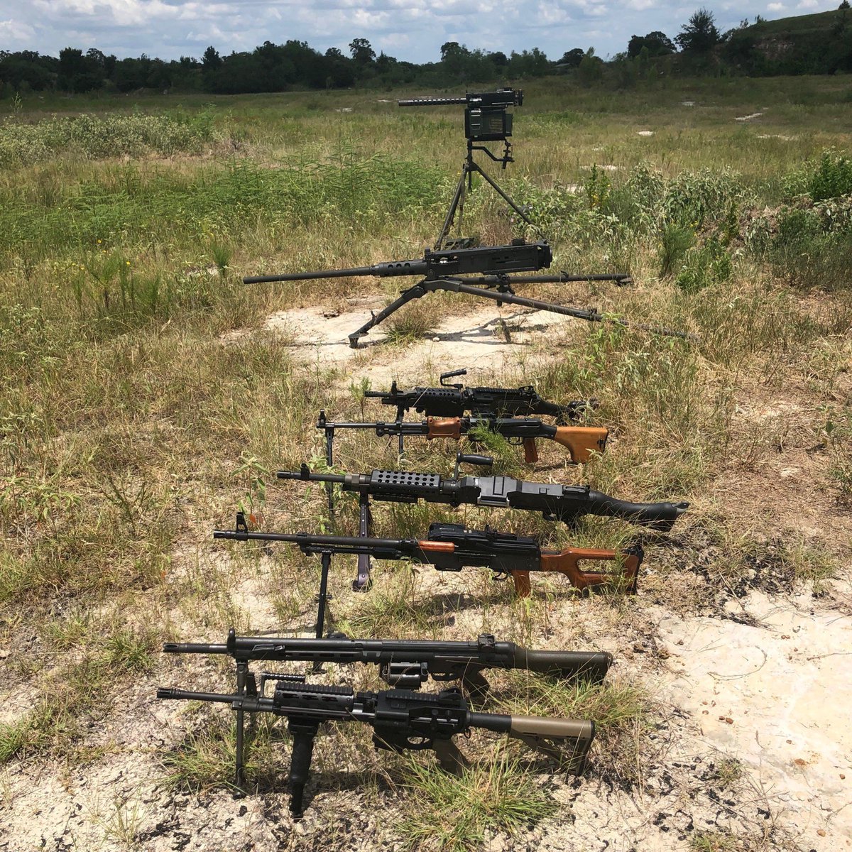 Helibacon's tweet image. We out here sunbathing, Texas style.

#machinegunrange #madeuce #RPK #beltfed #pewpew #50caliber #sickgunsallday #gunsdaily #weaponsdaily