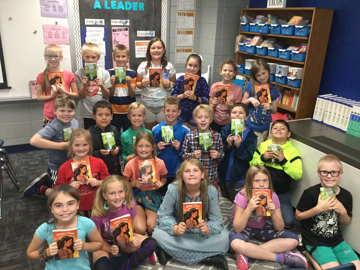 OHcox3rd's tweet photo. Thank you sponsors for our September free books! https://t.co/kQKefz1O2m
