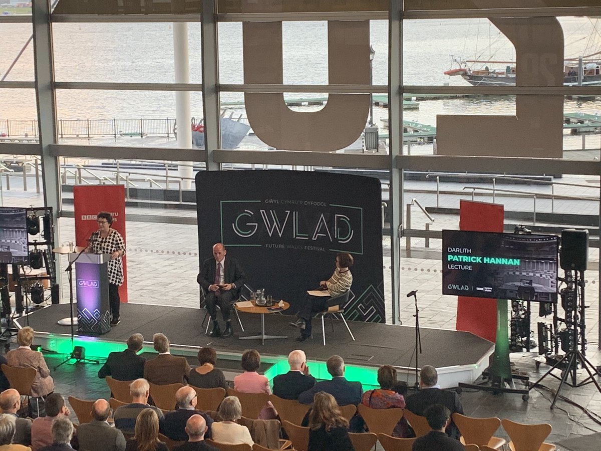 WorkingWordPR's tweet photo. The @BBCWales annual Patrick Hannan lecture from @VaughanRoderick kicks off tonight’s #GWLAD proceedings at the Senedd, which will be swiftly followed by @machcomedyfest featuring @Tudur and friends #edrychymlaen #datganoli20 #devolution20 https://t.co/dFHW0Hyiti