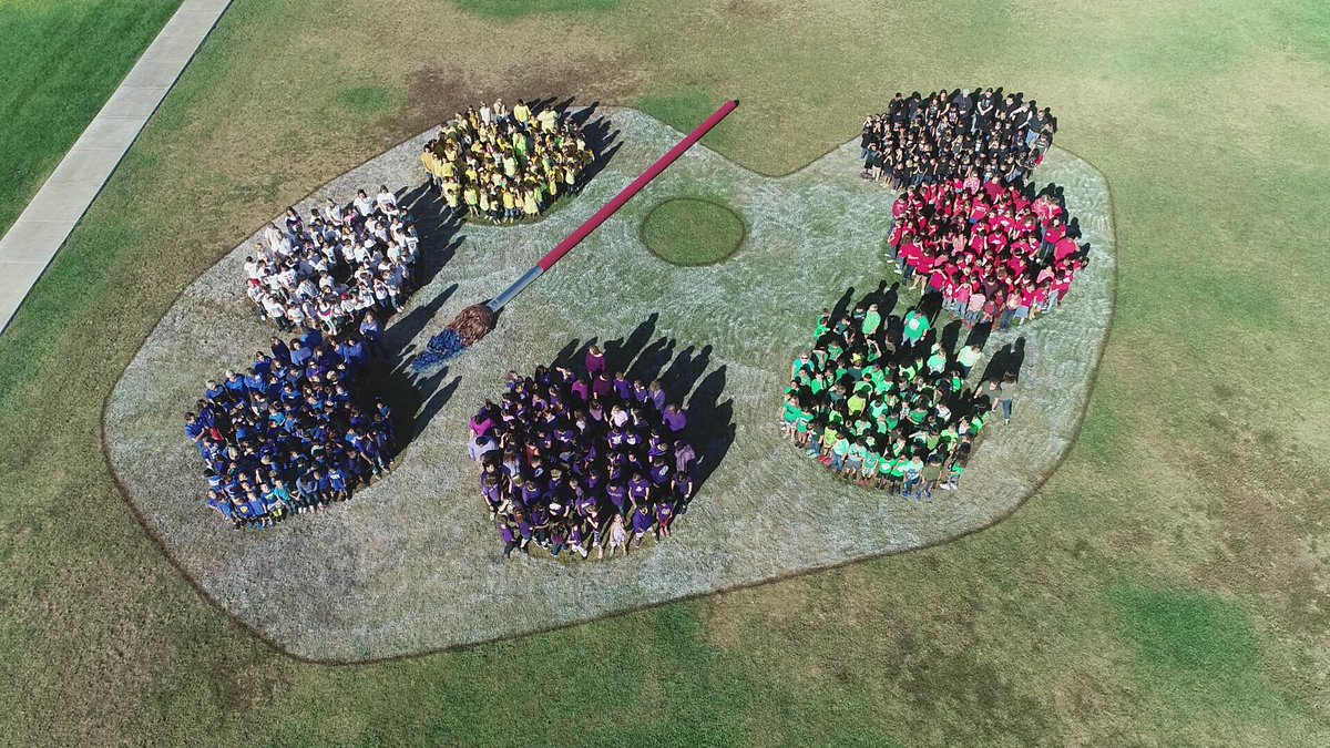 TiffanyBoxum's tweet photo. HES 19th Annual Playground Picture! #WeR210 #HESColorfulYear #dronestyle #46footpaintbrush https://t.co/XYcOgxa7JR