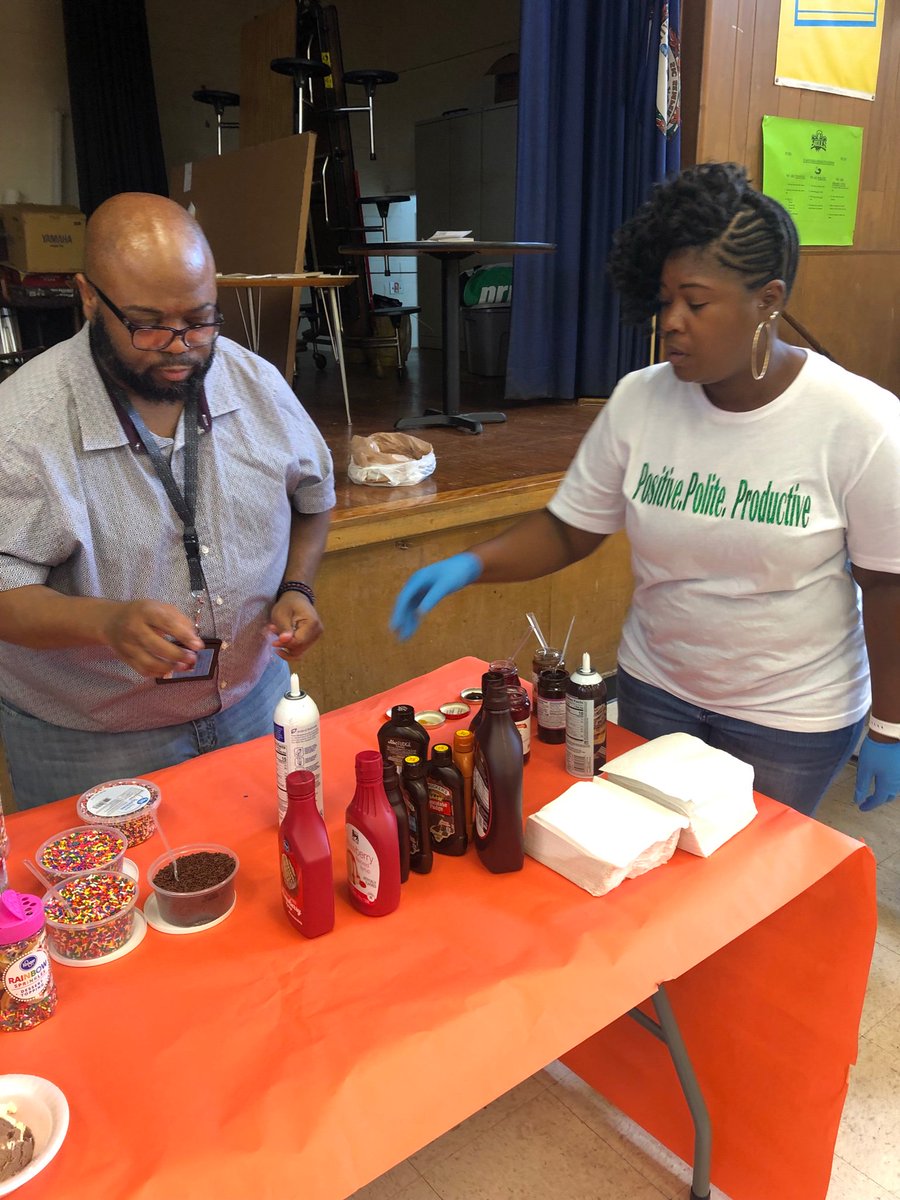 billups_travis's tweet photo. @FCES_Eagles 
Getting ready for our monthly incentive ICE CREAM SOCIAL🍨🍦 https://t.co/2tRCp3GTmK