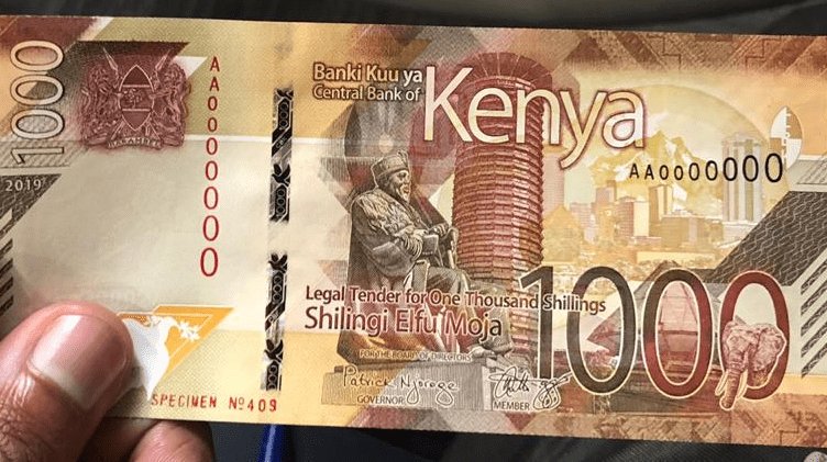 solo_ambuku's tweet photo. The High Court has dismissed a petition filed by activist @OkiyaOmtatah and MP Simon Mbugua challenging the use of Mzee #Kenyatta portrait on the #NewCurrencyNotesKE . https://t.co/b23NUDoTPe