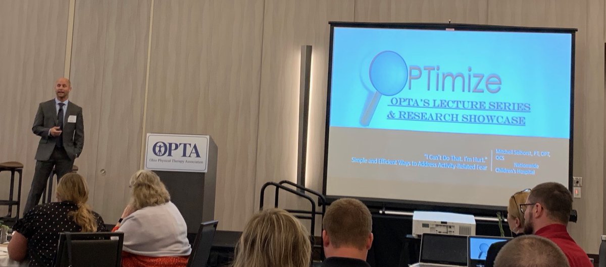scott_ohpt's tweet image. Dr Mitchell Selhorst speaking again, on simple ways to address activity-related-pain. How much training do we need!
⁦@nationwidekids⁩ ⁦@Ohio_PT⁩ #OPTimize2019 #StopTheDownwardSpiral #ChoosePT