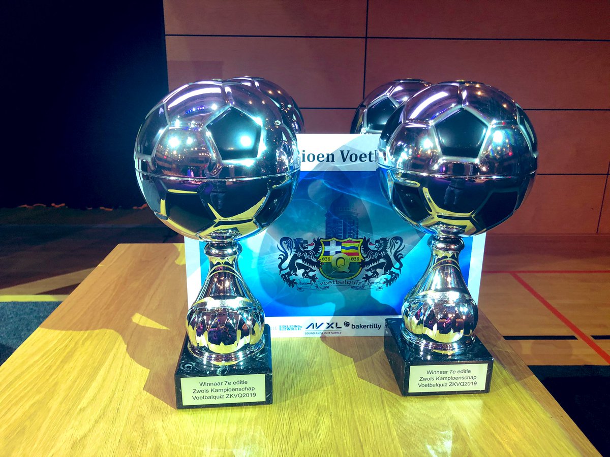 SteveOosterkamp's tweet photo. De zevende editie en we zijn er voor de zesde keer op rij bij: het Zwols Kampioenschap VoetbalQuiz. Team Dalfsen vertegenwoordigen met @HugoEndeman, @Niekvdvegt en @MarcMeulhof. https://t.co/d3km81FbiX