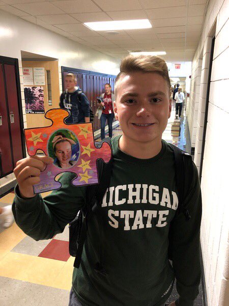 M3Seaholm's tweet photo. Congrats to this weeks Puzzle Piece Friday winners, Grace &amp; Ian! 🧩 #leaders #linkcrew @seaholmhs @BirminghamPS @BoomerangPrjct https://t.co/fPUFyQWAN6
