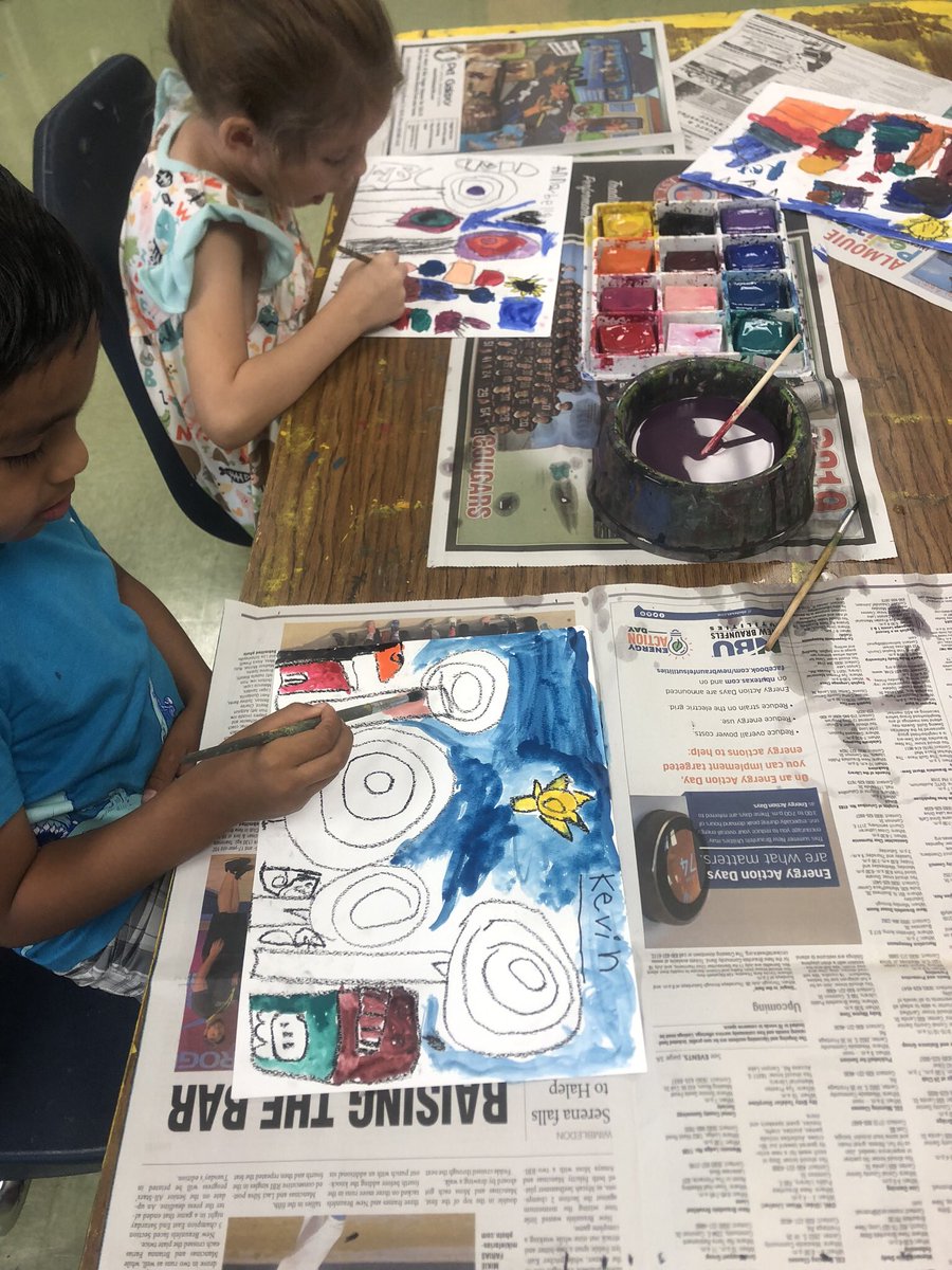 Natalie19730000's tweet photo. There’s just something magical about Hundertwasser- lollipop trees and color(my fav) 1st grade resist masterpieces #comalfinearts @schumanncarla1 #stzesart #artmatters https://t.co/1h8k2zZ32H