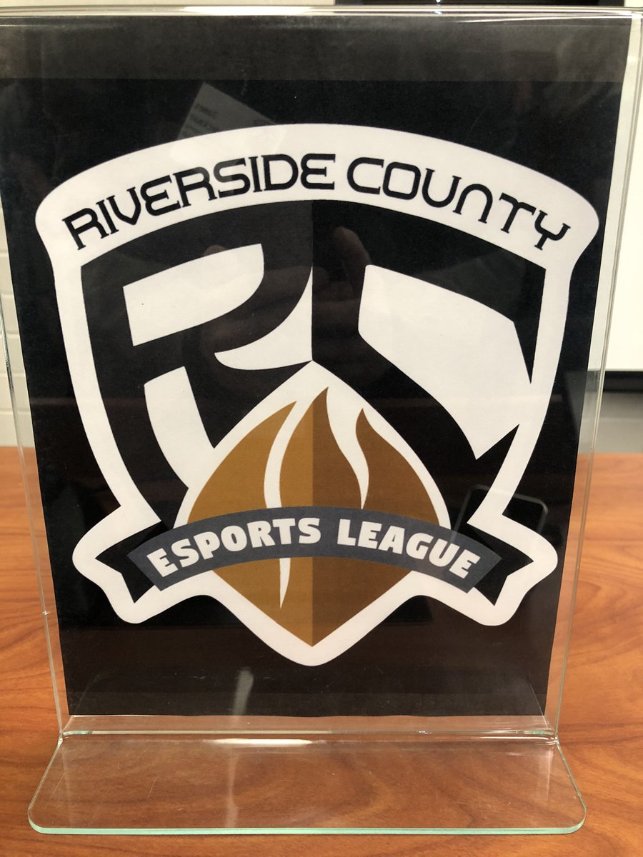 puhsd_its's tweet photo. #rcoeesports meeting discussing the creation of the Riverside County esports league https://t.co/JJD56mnkz3
