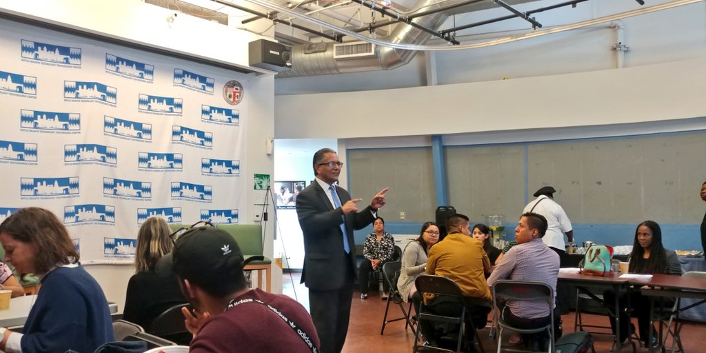 _jcorral's tweet photo. I participated in the Community Collaborating to Reconnect Youth #CCRY meeting today at the Boyle Heights Technology Youth Center. Convenings such as this allow Community, City and County leaders to work across systems to reconnect youth to education and career pathways. @LAEWDD https://t.co/ya7Y7j5cCm
