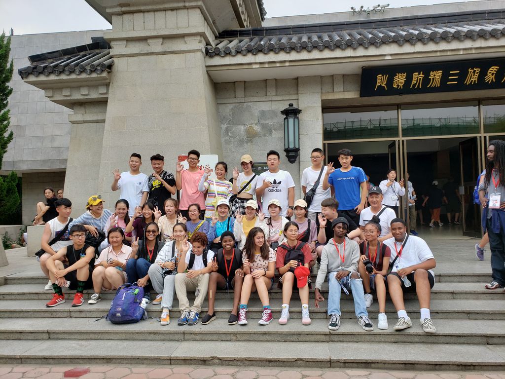 OakSym's tweet photo. Happy World Tourism Day! When they weren't performing, our incredible Youth Orchestra got the opportunity to visit amazing sites and have unique experiences on this summer's China tour. Did you visit anywhere exciting this summer?
#oaksym #osyo https://t.co/R70JytiiOD