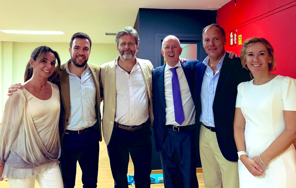 SefaradIsrael's tweet photo. El equipo de @SefaradIsrael quiere agradecer a Walter Warsercier todo su trabajo al frente del @ELALSPAIN y desearle lo mejor en su jubilación. https://t.co/Dl3aEZmCP0