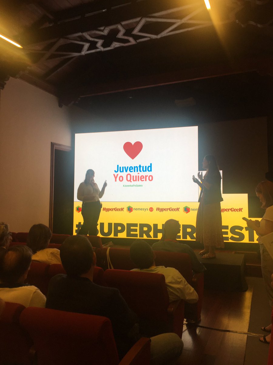 C_Mazinger's tweet photo. Mira todos los proyectos que tienen este grupo de 6 mujeres extraordinarias para la juventud De nuestra ciudad ¡Nos ha encantado! Mira la web de @LPAJuventud y participa ☺️  👏🏼👏🏼#SuperHéroes19 con Carla Campoamor y Fátima Viera  @NemeSys20 @Hypergeek_es https://t.co/OY48byHYhW