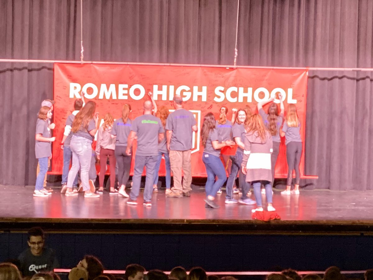 kfam's tweet photo. At today's #CommitmentToGraduate Ceremony, @RomeoSupt named the #ClassOf2023....Game Changers https://t.co/hAuxuvlte2