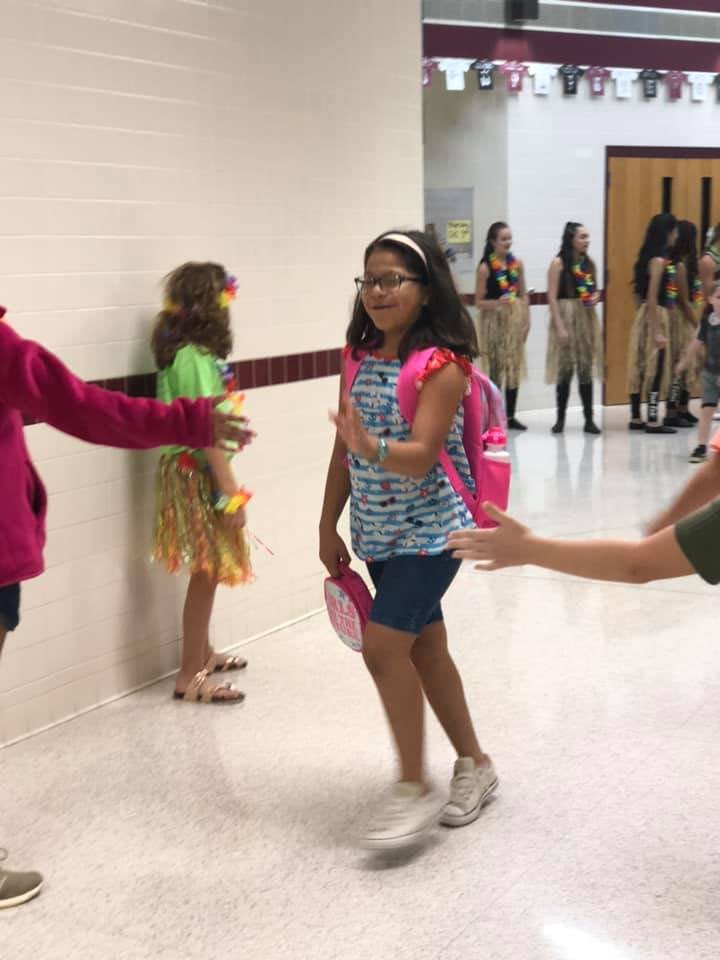 HigginsElem's tweet photo. H is for “Hi’s and High Fives to everyone you see!” https://t.co/M9WHIoeGPJ