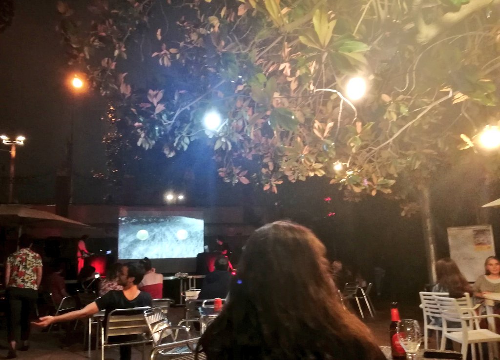 OnaVias's tweet photo. Vespre al #VSLTNT del #TNT19 al @BAUHOUSEBAR de la @casabaumann. Brutal el que es pot fer i crear digitalment amb algoritmes i brutal el poder que poden tenir!
#Terrassa https://t.co/0iiMvwZMzh