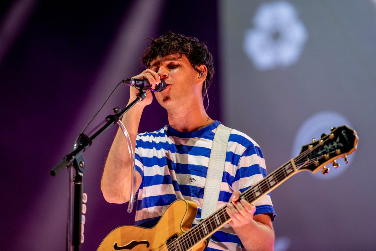 lifeisbeautiful's tweet photo. We belong together, @vampireweekend 🌎 #LifeisBeautiful2019 https://t.co/KIRnAPR7TN