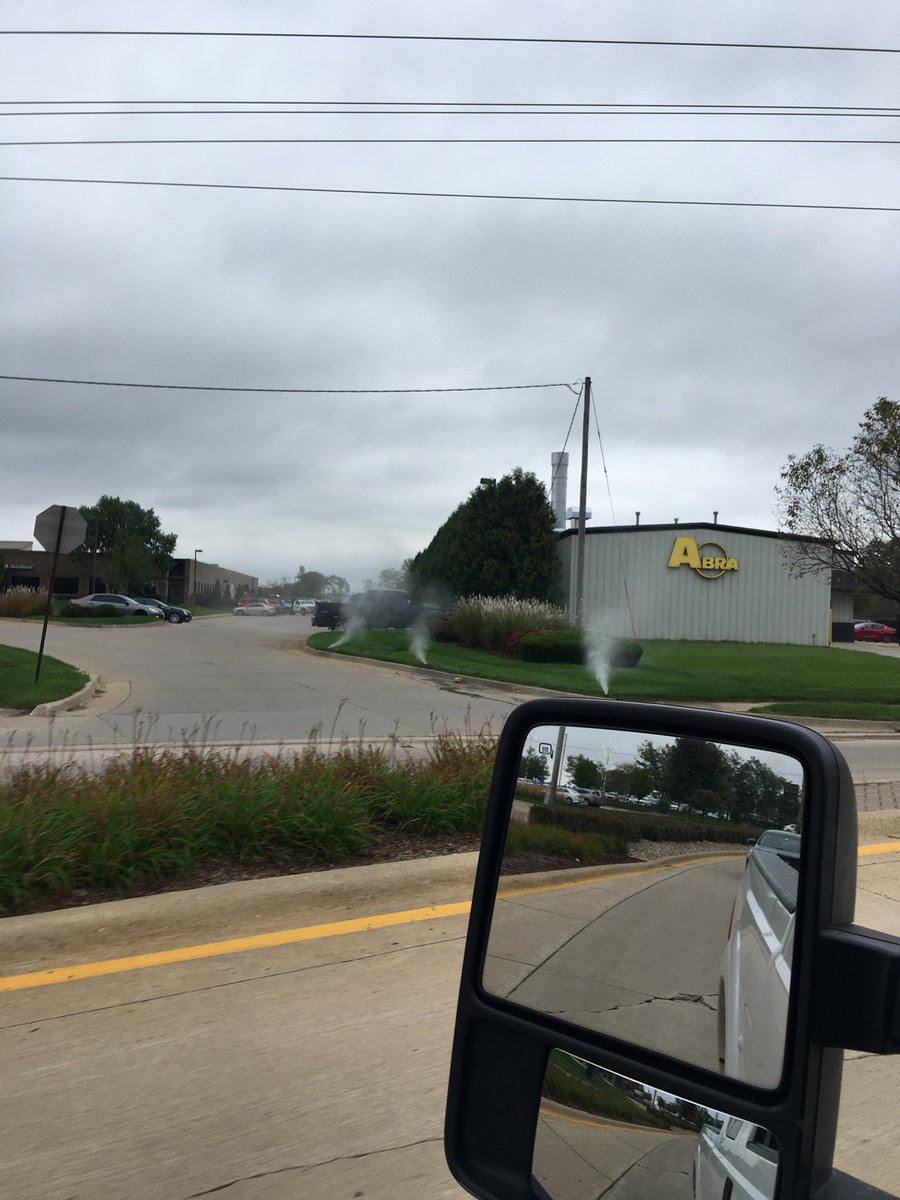SchwagerTurf's tweet photo. Blowout 2019. This guy early or thinking ahead https://t.co/sOcynl979d