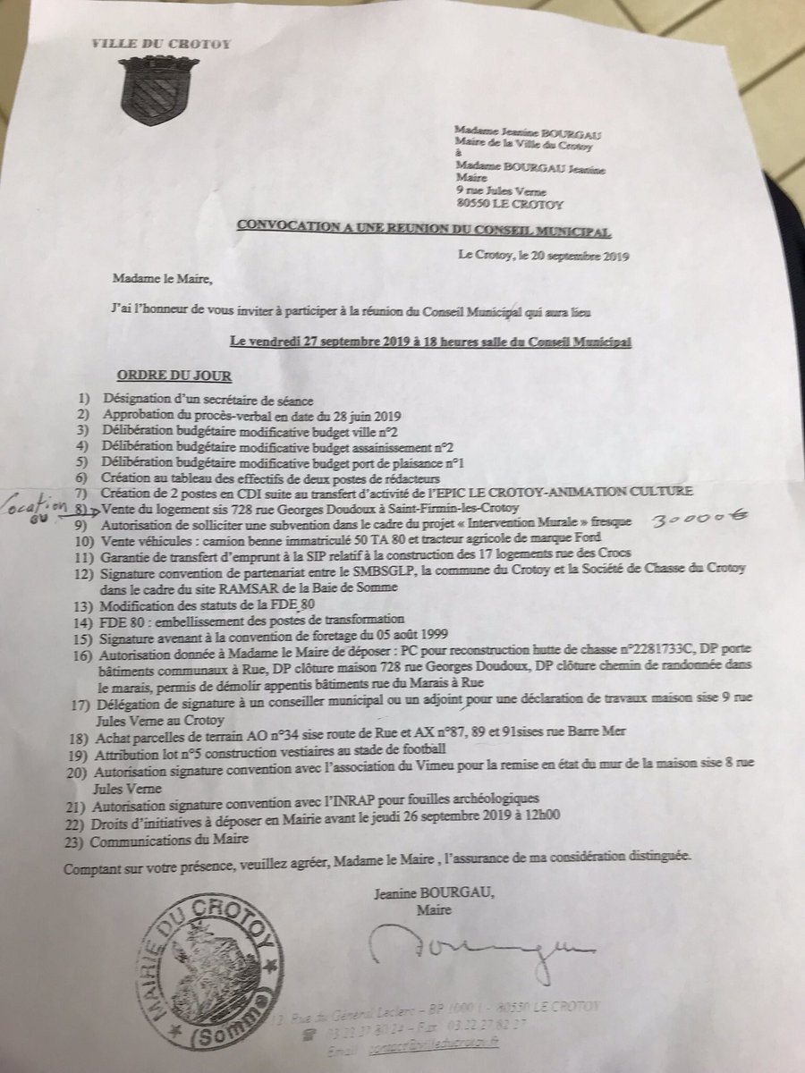 ChagnonPatricia's tweet image. ✅ J’ai rejoint les Crotellois qui s’intéressent à la gestion de leur commune ce soir. Nous avons assisté au conseil municipal dans la tribune prévue pour le public.
Assister aux débats c’est certes intéressant ...mais pouvoir agir serait beaucoup mieux 😉
#LeCrotoy 
#Picardie
