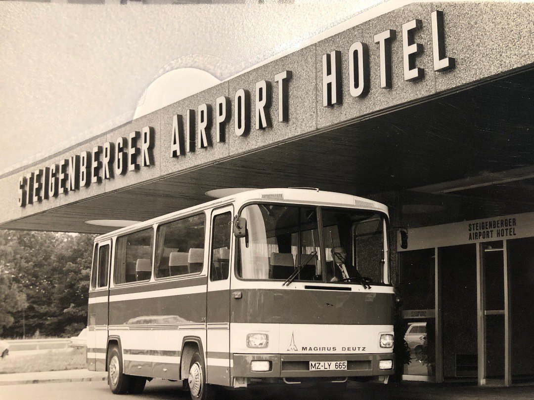 DEhospitality's tweet photo. 50 years of history 👏 Our Steigenberger Airport Hotel, the first one in Germany, is celebrating its fiftieth anniversary today 🎉 Let's toast for another 💯 years. 

Cheers! 🍻 🍾

👉 https://t.co/CXsSgUDaeR https://t.co/BnKAVIqcqD
