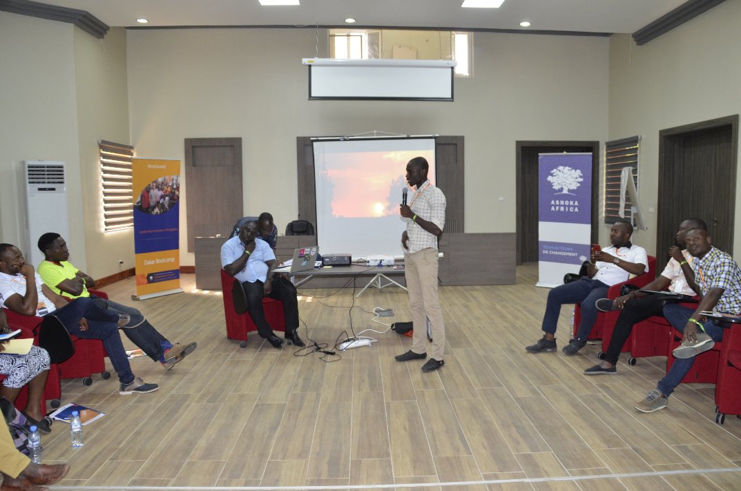 ashokaafriquefr's tweet photo. Samba Faye a initié et piloté un projet dénommé Hello Docteur ; une plateforme visant à venir en aide aux patients atteints d'insuffisance rénale avec l'utilisation des objets connectés.
#amexlead #SocEnt #changemakers
@AshokaAfriqueFr
@AshokaAfrica https://t.co/BeXj6nAZ5D