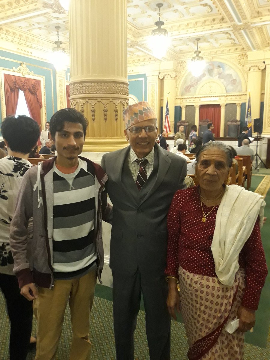 scsd_wslc's tweet image. Here&apos;s one of our wonderful students receiving his U.S. citizenship yesterday! #scsdsuccess @SyracuseSchools
