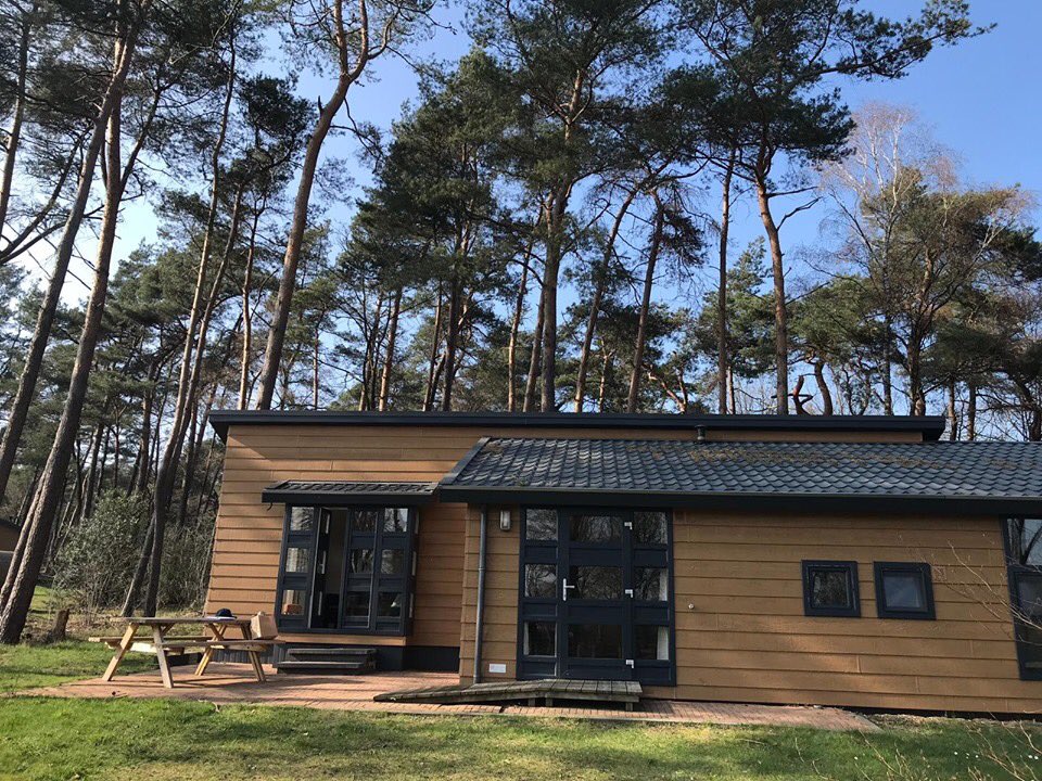 HurenodCamping's tweet photo. Lekker in de herfstvakantie eruit? Natuurcamping De Lemeler Esch heeft diverse last minutes voor een lang weekend of midweek. Superleuk voor de kinderen: de Herfst Doe Dagen https://t.co/ROHqNhllRR. Zie: https://t.co/SeOeqIJWnT #lastminute #herfstvakantie #vechtdal #nederlan https://t.co/49sSEpR0Rs