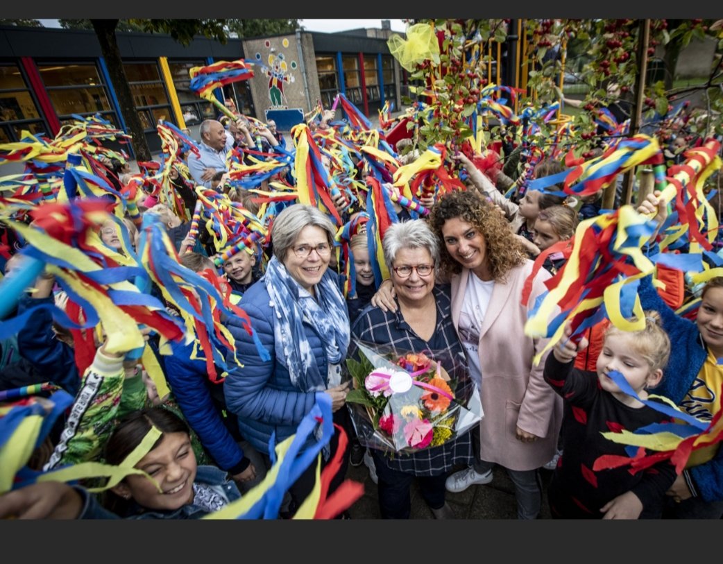 Na 43 kleuterjuf te zijn geweest op onze school, neemt juf Margreet afscheid!