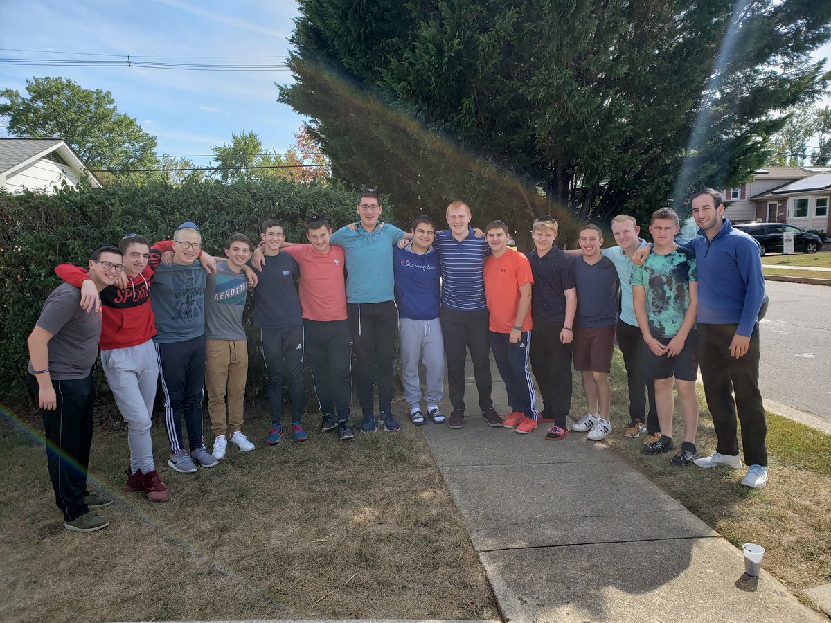 joshgraj's tweet photo. Joe and Jimmy were part of the mechina program on @ncsykollel and travel out of their homes every shabbos to keep Shabbos. 

@ncsy NJ and ASB have teamed up to bring shabbos to them. 

First stop was TABC, second Baltimore. On the way to Virginia for #ShabbosForJoeAndJimmy https://t.co/mmDVmZMxD0