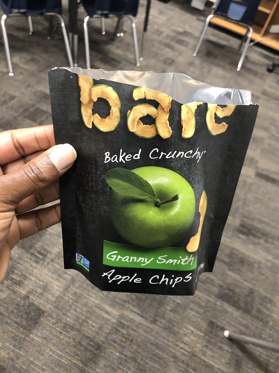 🤗This week, one of my scholars from last year surprised me with some of my favorite snacks! He remembered how much I liked them and came by with a stash! 😋 #lovemybabies #newandold #relationshipsmatter #LRENoFinishLine