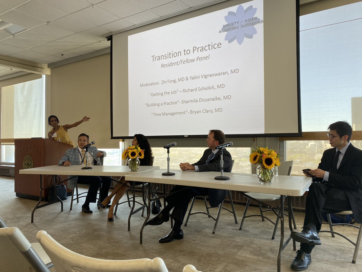 TomVargheseJr's tweet photo. Our next panel session led by moderators @yvigneswaran &
@ZhiVenFongMD
#SAAS2019 @AsianAcadSurg https://t.co/EyLCXSg9PO