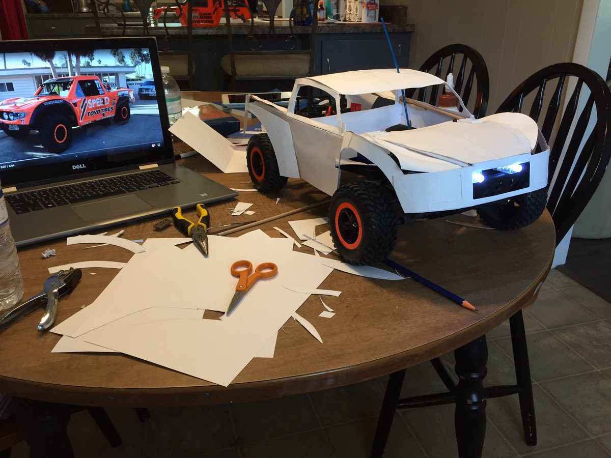 Roughing out the shape...going to throw some of our cheap finger lights in it since we have them laying around...#papermodel #traxxas #bajatruck #rccar #scoretruck #papercraft #geekstuff #johnpepon #papertigercreations