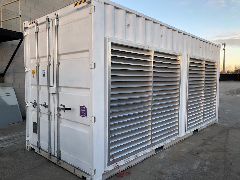 miningstore's tweet photo. Check out our #Bitcave Mini, a true Plug N Play solution, complete with high density internal capacity and maximum ventilation for hot climates. Turn on the power & connect to the internet and you're mining #bitcoin instantly. https://t.co/Kaxt101Ru0