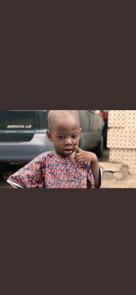 Spinaz5's tweet photo. What if the baba told tacha never to wear a perfume so she can win. And because of mercy the juju yaf spoil #BBNaija19 https://t.co/8s2nbo7z1i