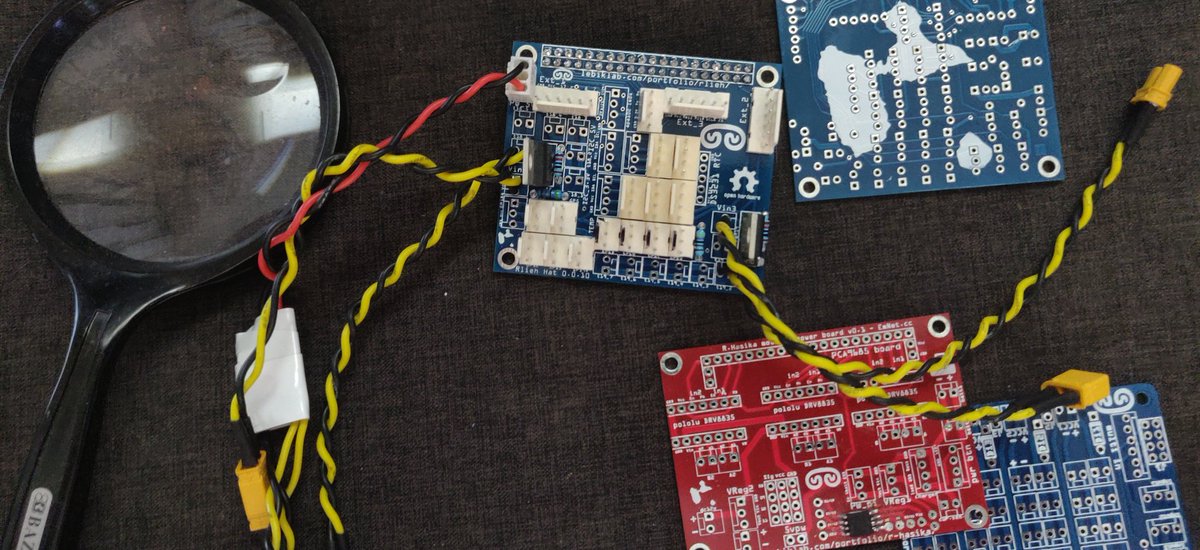 mr_hackquarium's tweet photo. Nouveau rack killies et crevettes : préparation carte hat pour #raspberryPi 2 pwm + 4 sondes de température + 5 connecteurs i2c (3.3 et 5V) + accès 5 GPIO + 3 prises pour extension
#smartaquarium #automation #killifish #shrimpbreeding #madeinguadeloupe #biklab #hackquarium https://t.co/UAi0obysI2