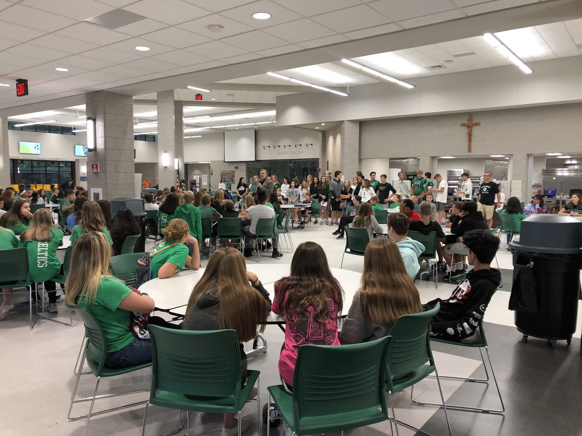 PCHS_Celtics's tweet photo. PCHS was excited to welcome almost 200 8th graders to our Super Celtic Shadow Day!
If you have a 6th, 7th, or 8th grader thereโs still more shadow days available!
We want YOU to become something greater with us!
#FutureCeltics
#PCHSClassof2024
#WearePC
#becomesomethingreater https://t.co/Okaz4zImQN