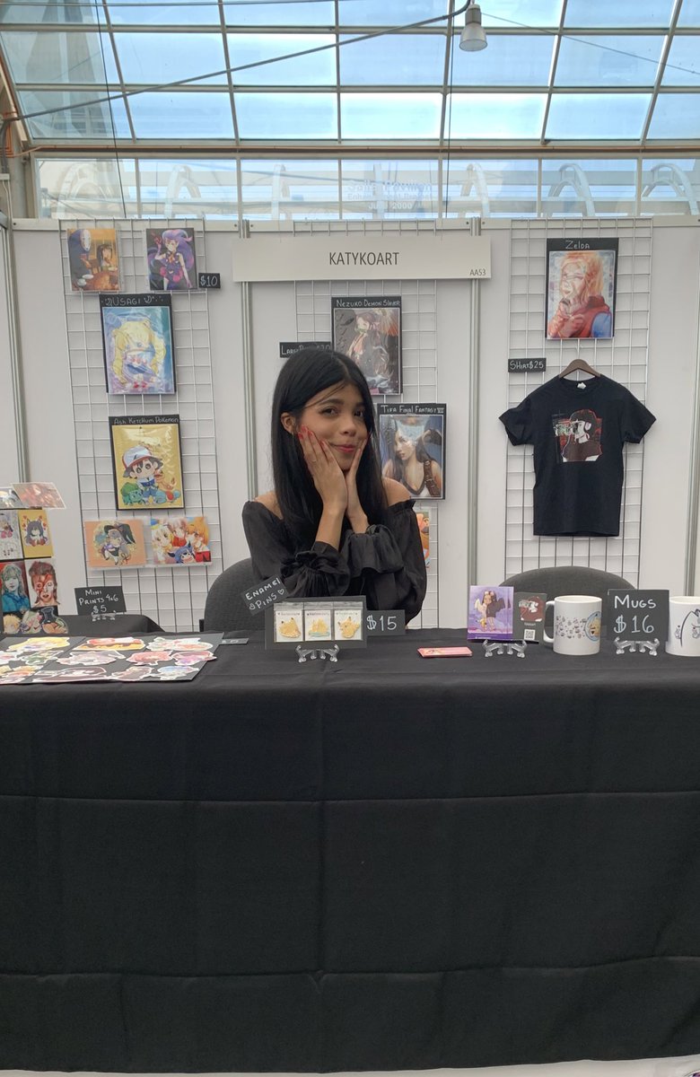 iMyztique's tweet photo. A quien me encontré! La @KatykoArt (:  #twitchcon2019 https://t.co/cEnhU3R9MI