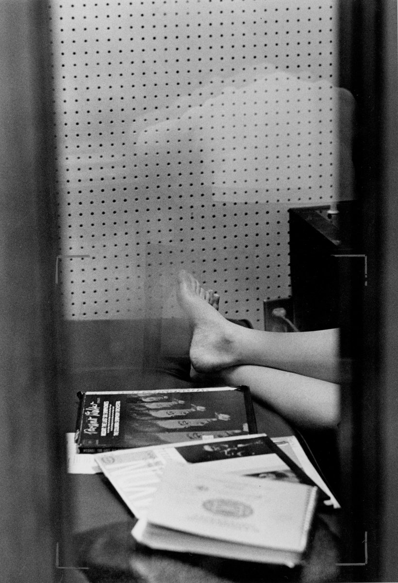 WashULibraries's tweet photo. From the #archives: Easy listening in Olin Library, ca. 1968. Photos courtesy of University Archives. Happy weekend, friends! #WULibraries https://t.co/jtCyrxlJoh